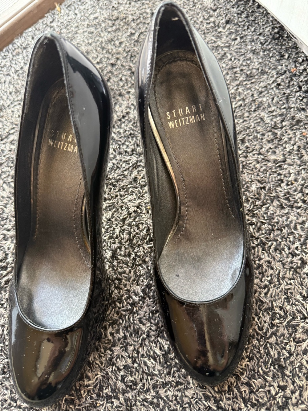 Stuart Weitzman Glossy Black Patent Round-Toe Pumps